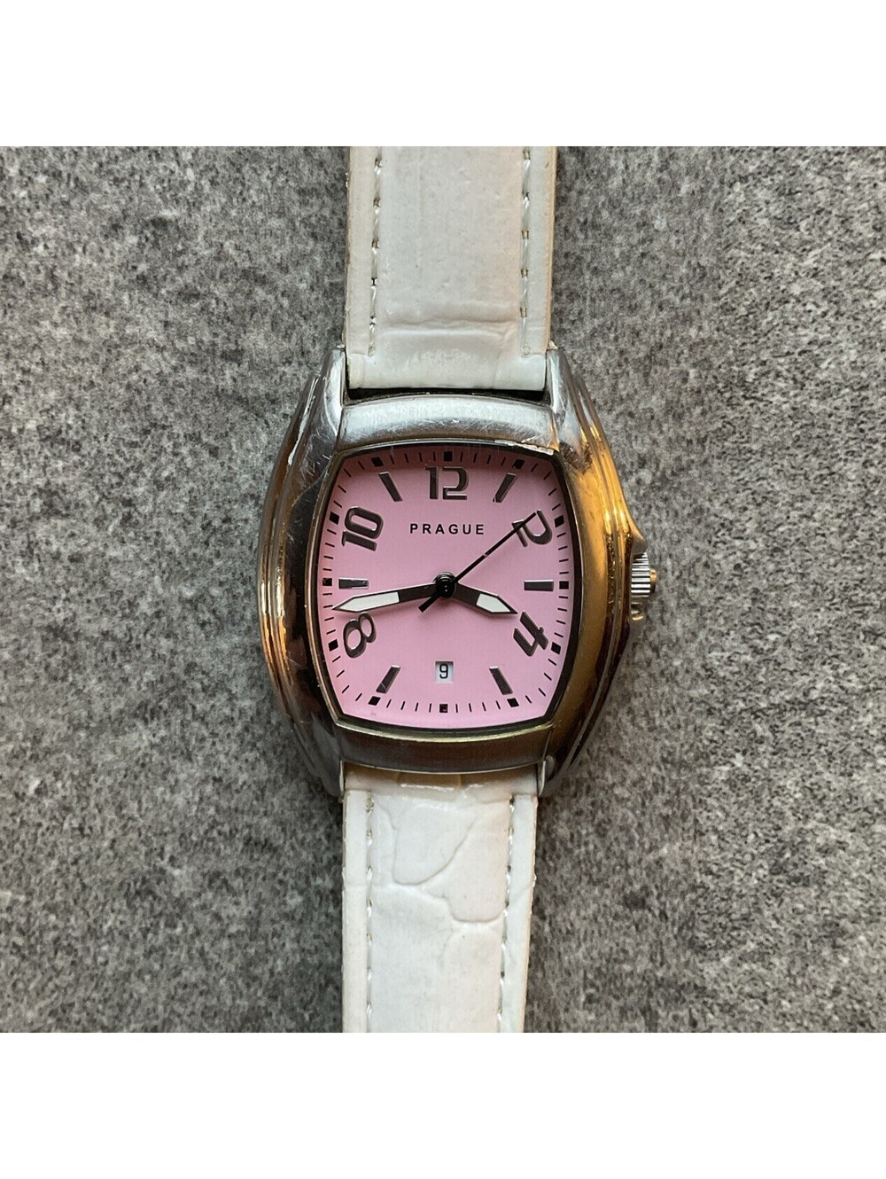 Prague Watch Women Silver Tone Pink Dial Date 50M Leather Band New Battery B-T